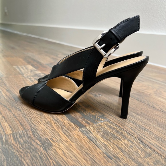 NWOT MICHAEL Michael Kors Black Heels - Picture 7 of 14